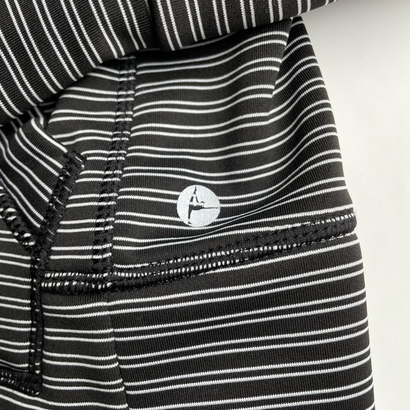 90 Degree by Reflex Black And White Fleece Lined Zip Jacket size small - Picture 3 of 7